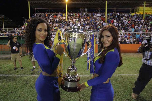 ¡BELLEZA! Las chicas que le dieron el toque especial a la final Honduras Progreso-Motagua