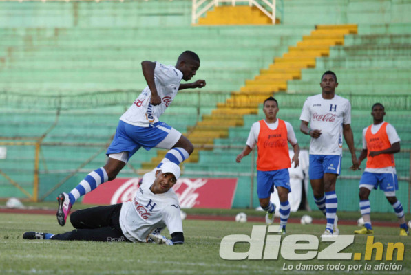 Honduras por fin entrenó completa