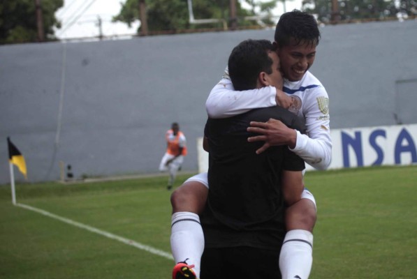 Jugadores y entrenadores de primera que ahora están en la Segunda