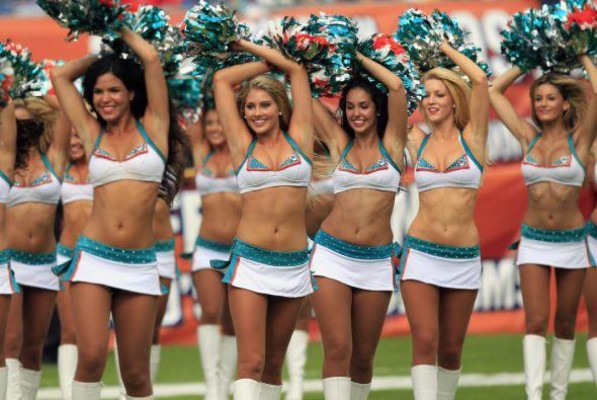 ¡Espectaculares! Las porristas deportivas más sexys del mundo