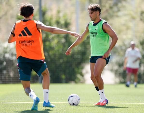 Mourinho ya manda en el Real Madrid: los 8 jugadores que tuvo disponibles