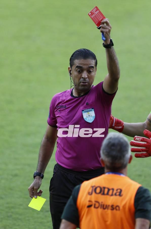 El horror arbitral, bronca de Lavallén y la celebración de Real España tras vencer a Marathón; ¿por qué no jugó Dixon Ramírez?