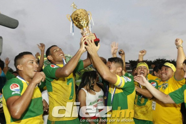 Dolor y felicidad en la final de Ascenso en Honduras