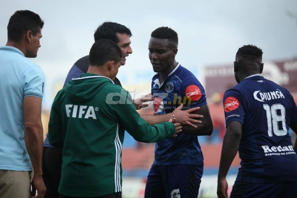 ¡NO SE VIO EN TV! La furia de Rubilio, la chica misteriosa y la patada voladora