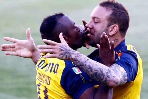 ¡Vaya momentos! Las muestras de amor entre futbolistas