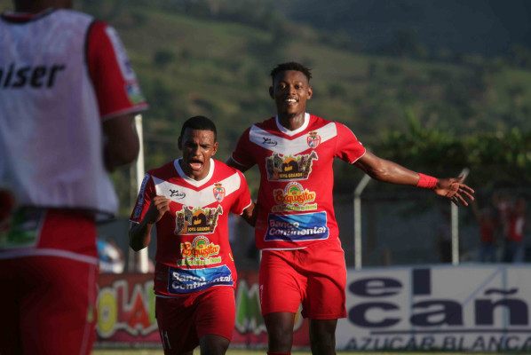 Real Sociedad se afianza en la punta del torneo