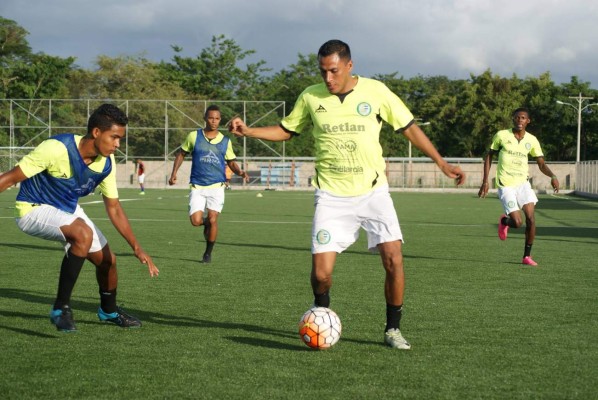 TOP: Los delanteros que han movido el mercado de fichajes de Honduras