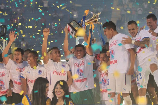 Los clubes y selecciones del mundo que fueron campeones en 2015