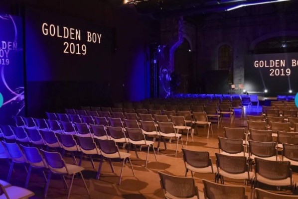 La espectacular novia de 20 años de Joao Félix deslumbra en la gala del Premio 'Golden Boy'