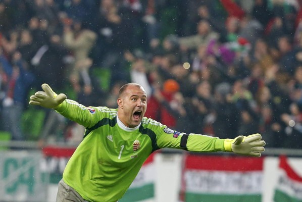 Ibrahimovic destaca en el 11 titular más 'viejo' de la Eurocopa