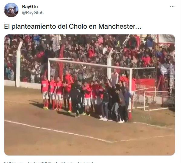 Los memes destrozan a Simeone y al Atlético por jugar metido atrás ante el Manchester City en Champions
