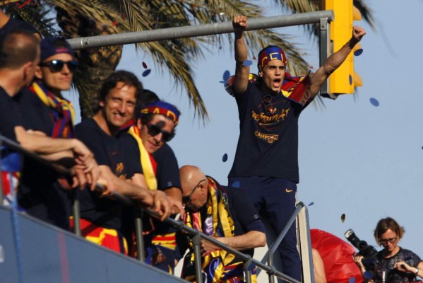 Así fue la celebración de Barcelona con sus aficionados