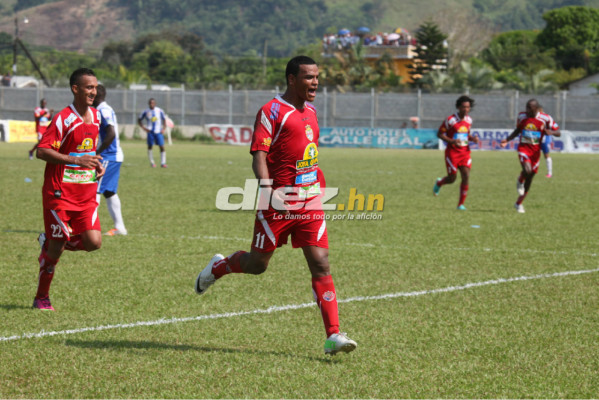 Real Sociedad empata con Victoria y asegura su pasé a la gran final.