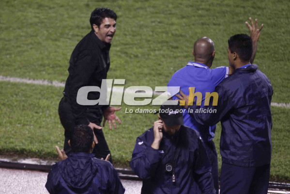 Los mejores gestos de los técnicos en Honduras