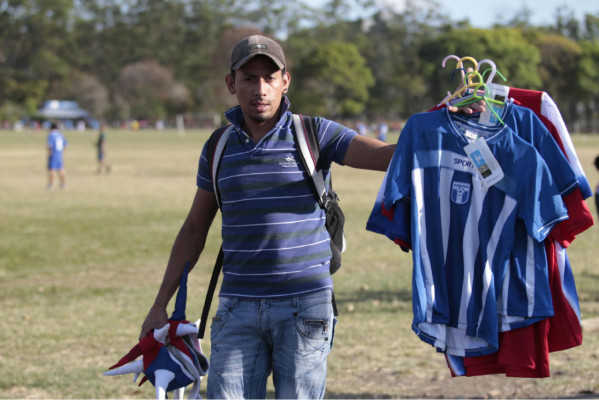 Ambiente en el partido Honduras vr Costa Rica.