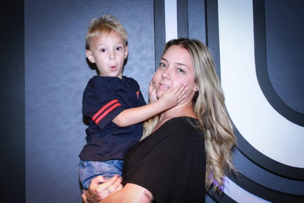 Ella es Carolina Dantas, la madre del hijo de Neymar