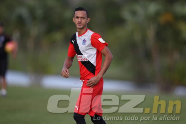 Las caras nuevas en el primer entreno del Olimpia y los grandes ausentes