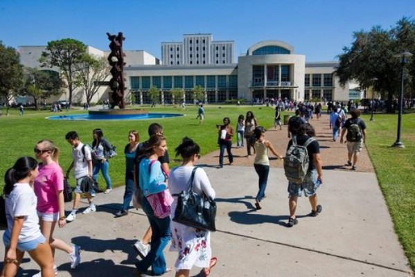 Fotos: Así es la Universidad de Houston, el lugar donde Honduras prepara su debut en Copa Oro