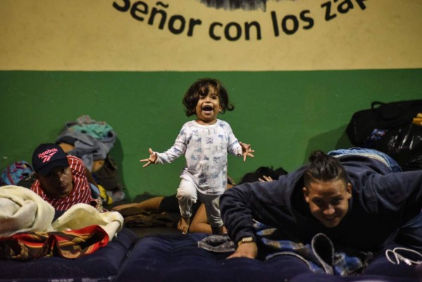 Las fotos más impactantes de los hondureños en la caravana de migrantes