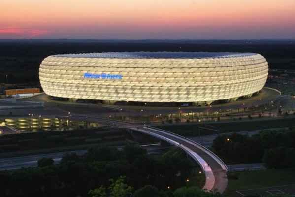 Los estadios innovadores y espectaculares del fútbol