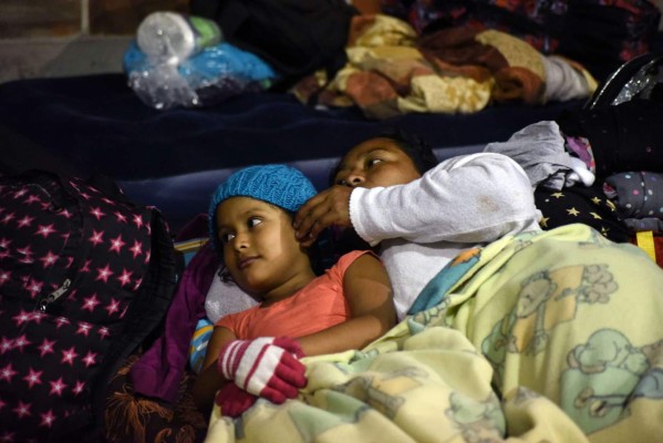 Las fotos más impactantes de los hondureños en la caravana de migrantes