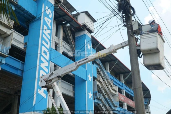 El estadio Olímpico lucirá sus mejores galas para juego ante EUA; reparan calles de acceso y se está señalizando