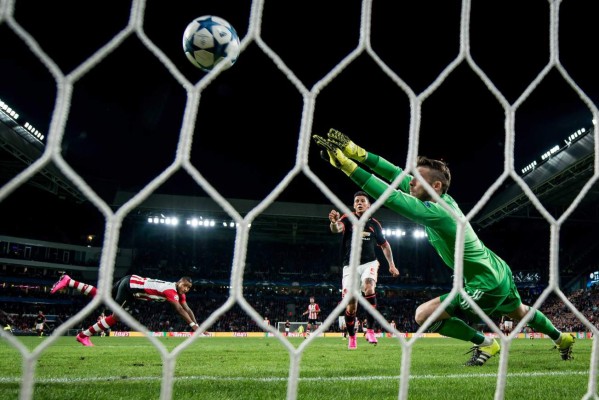 Los 10 porteros menos goleados en el inicio de las Ligas en Europa