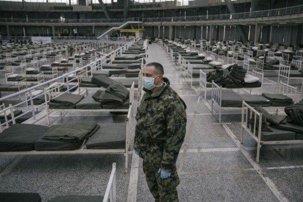 Preparados para el caos: Los hospitales que causan pánico en la lucha contra el coronavirus