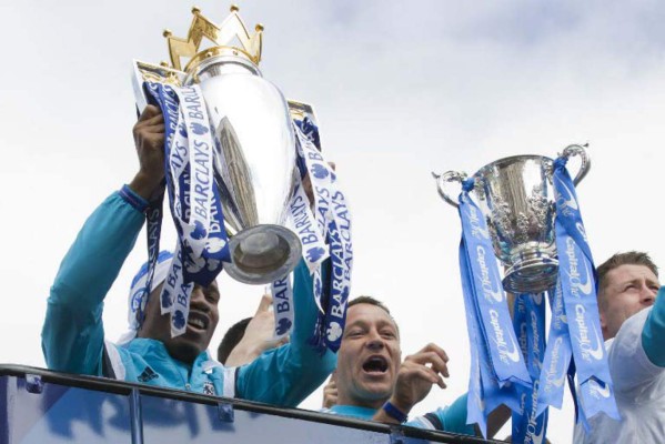 Celebraciones de los campeones por el mundo