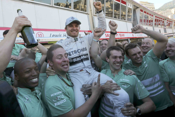 Nico Rosberg se lleva el Gran Premio de Mónaco.