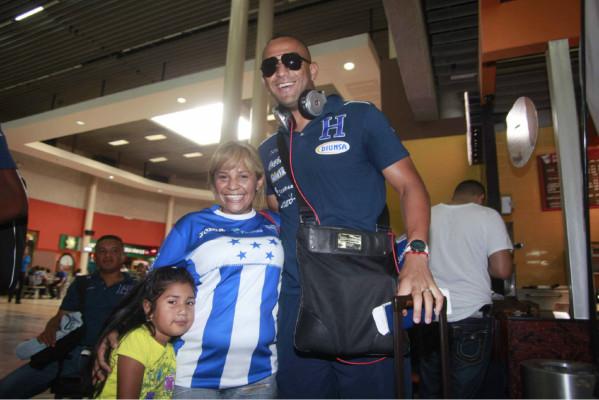 La Selección Nacional de Honduras partió hacia Costa Rica.