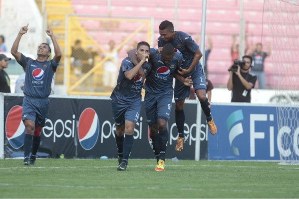 Motagua golea a Marathon y es tercero.