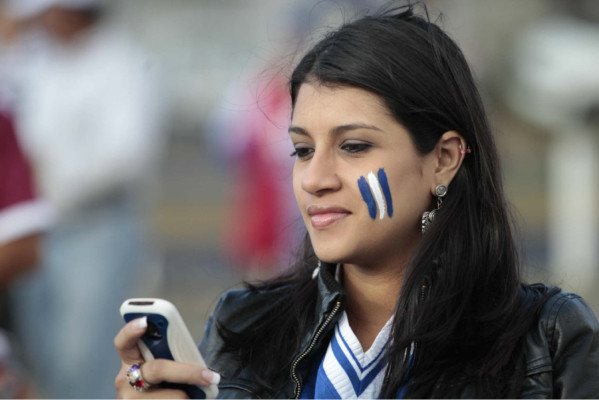 Ambiente en el partido Honduras vr Costa Rica.