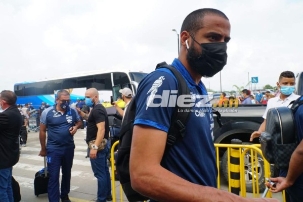 ¡Heridos! Las postales de la partida de la Honduras rumbo a Costa Rica para el juego del martes