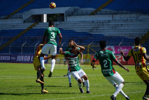 CURIOSAS: La furia del 'Chino' López y el cruce de palabras en silla del Olímpico