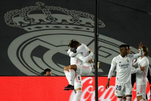 La bronca de Vinicius, la tensión del Cholo y la euforia de Casemiro en el Real Madrid-Atlético