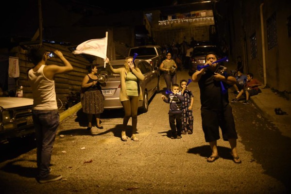 Cazerolazos y marchas pacíficas de la Alianza en diferentes ciudades de Honduras