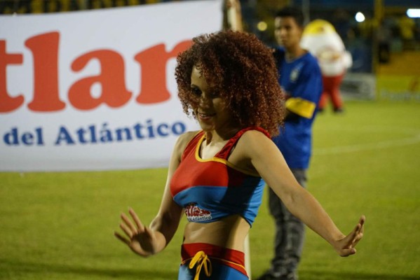 ¡Espectaculares! Las bellezas que adornaron el clásico Real España-Marathón