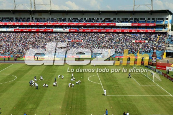 ¡NO HUBO LLENAZO! Afición no llenó el Olímpico para el Honduras-EEUU