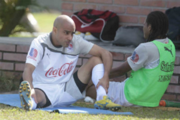 Omar Guerra podría debutar ante Real Sociedad