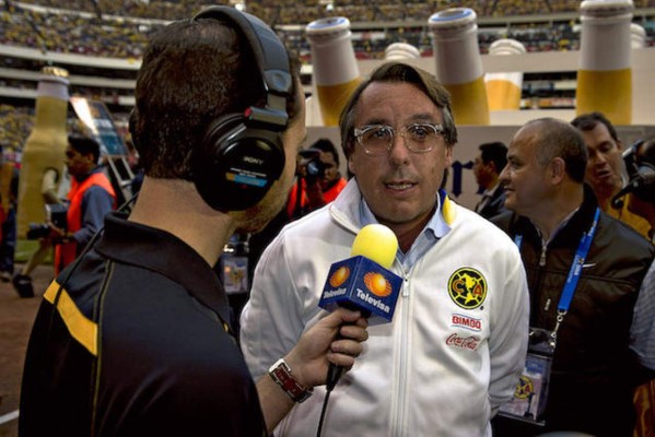 Así es la vida del influyente dueño del América: su riqueza, una lujosa mansión y su pareja es muy poderosa