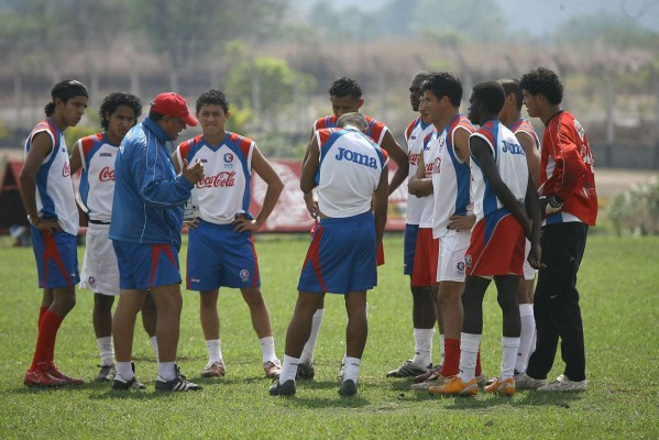 Jugadores que Olimpia tiene prestados en Liga y otros que el León formó