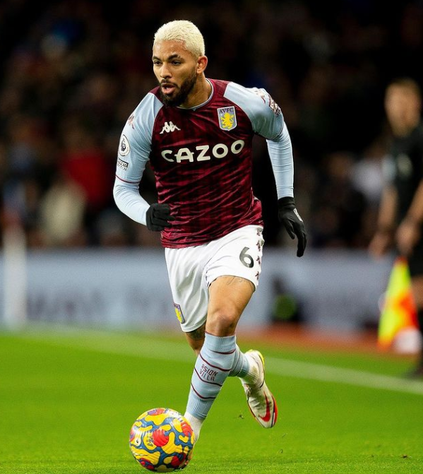 ¡Salió a la carga! Douglas Luiz le responde a periodista que habló de su novia, Alisha Lehmann: ‘‘No tienes respeto’’