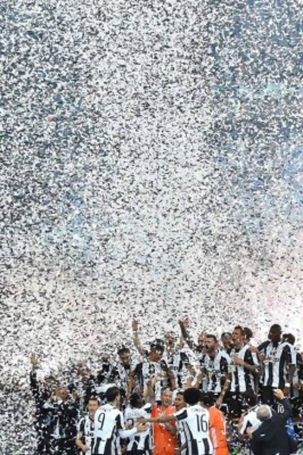Así celebraron su título de campeón la Juventus y PSG en Europa