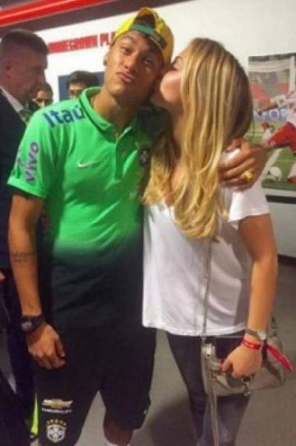 Fotos: El 'medallero' de oro de Neymar fuera del campo