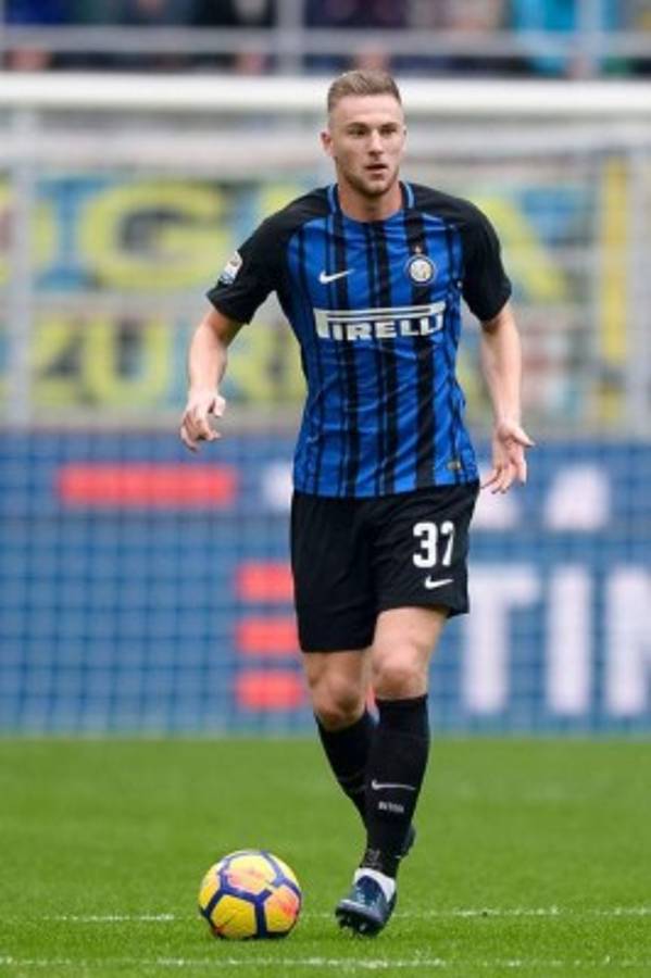 FICHAJES: PSG tienta a CR7; Madrid tiene nuevo delantero y pelea crack con el Barça