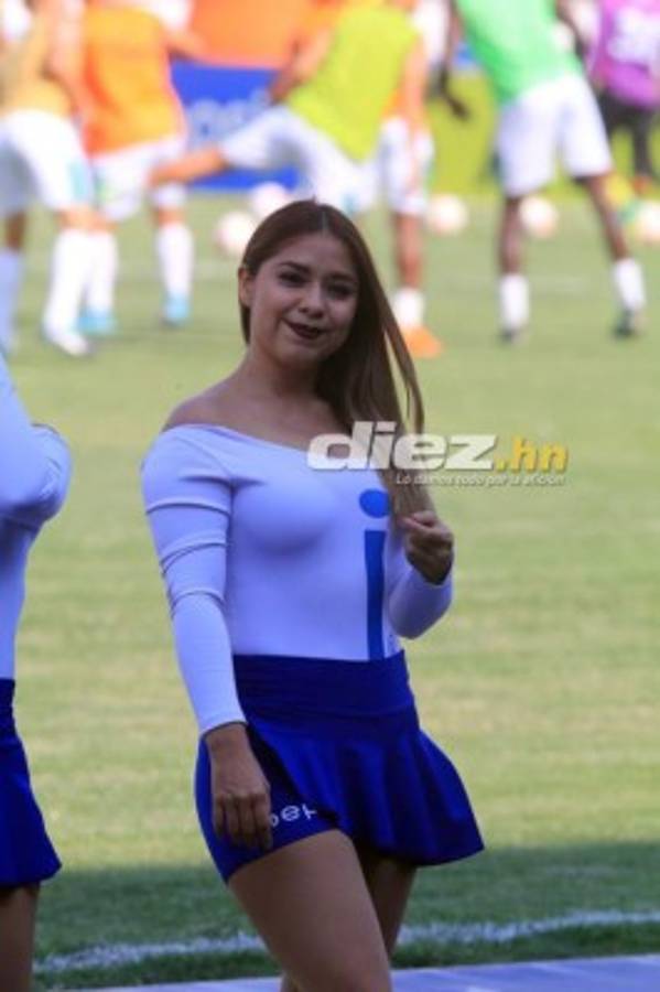 ¡Mamitas! Las linduras que adornaron la vuelta del repechaje en Honduras