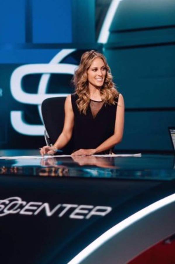 Las once más sexys y despampanantes periodistas de la televisión mexicana