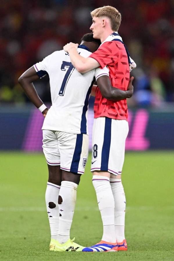 Tremendo enfado de Bellingham, feo gesto de Carvajal a Saka y la celebración de España en la Eurocopa 2024
