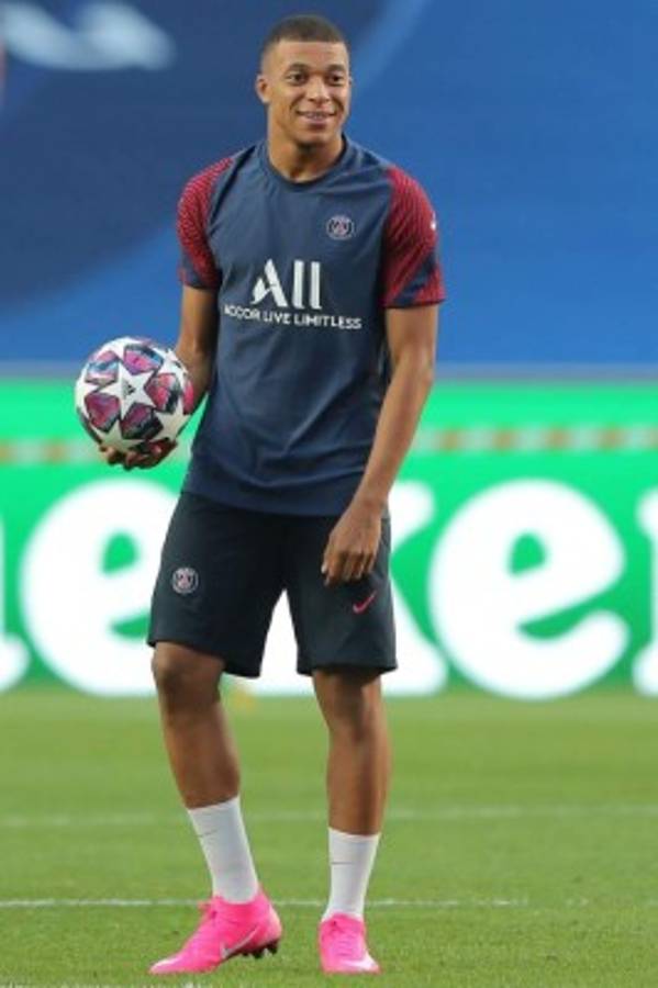 El 11 del PSG para destrozar al Bayern Múnich y levantar su primer título de Champions League